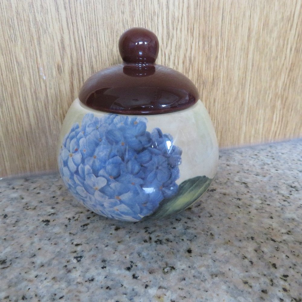 STOKES Lavender Blossom Pot 4" x 4" (193C)